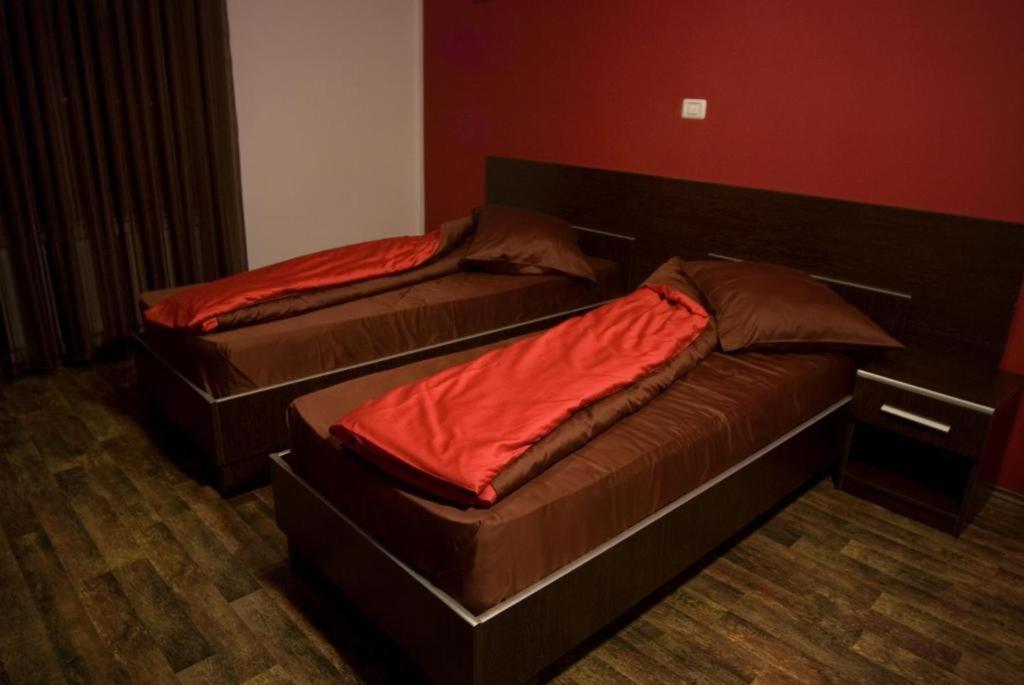 Hotel Decentria Тімішоара Екстер'єр фото